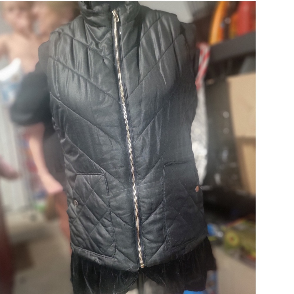 Kensie Jeans Black Quilted Puffer Vest Velvet Ruffle Trim Zip Front Womens Small
